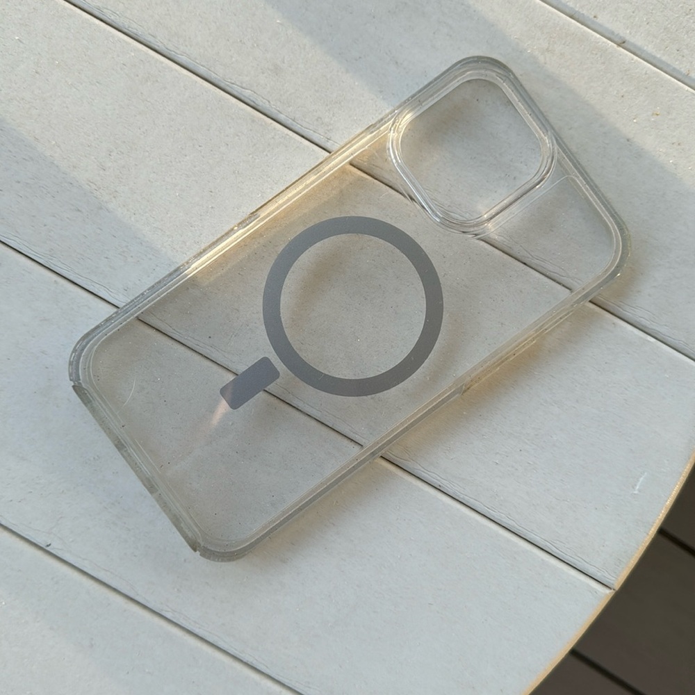 iPhone 13 Pro Max case - otterbox
